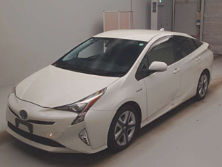 TOYOTA PRIUS 2016