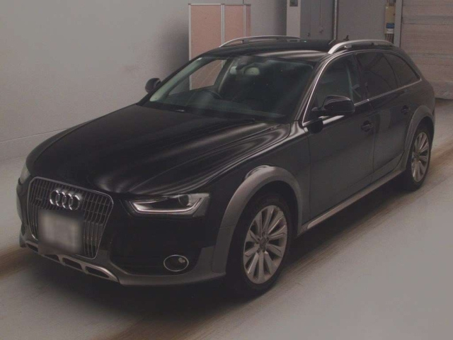 AUDI A4 2015