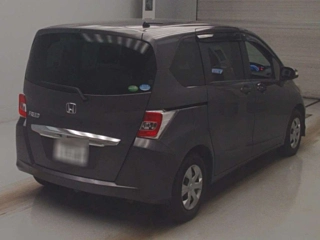 HONDA FREED 2015