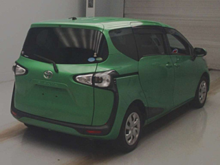 TOYOTA SIENTA 2015