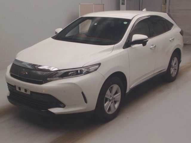 TOYOTA HARRIER 2018