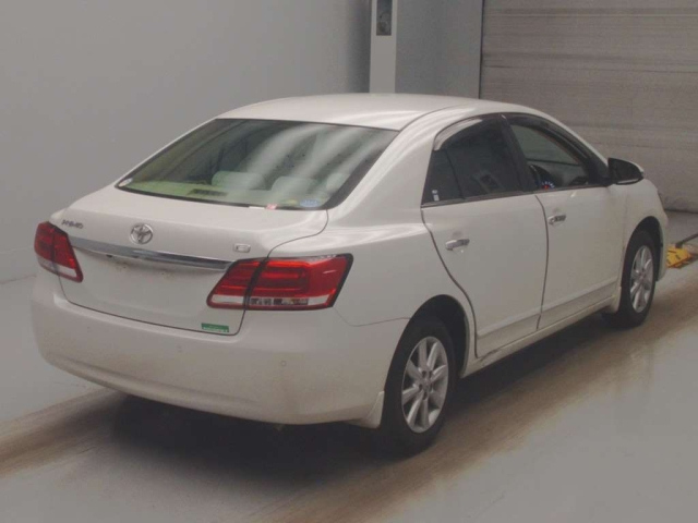 TOYOTA PREMIO 2019