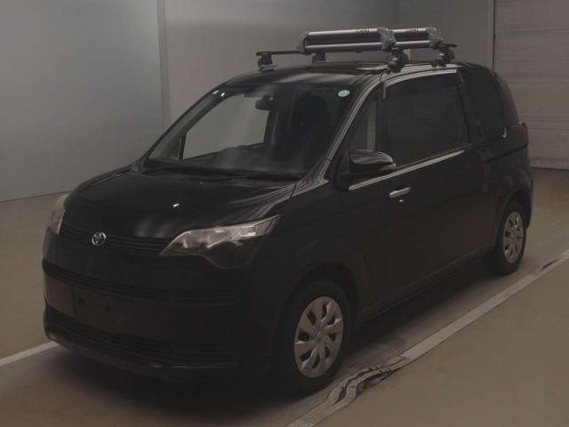 TOYOTA SPADE 2014