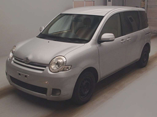 TOYOTA SIENTA 2014