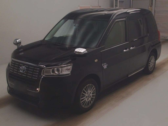 TOYOTA JPN TAXI 2017