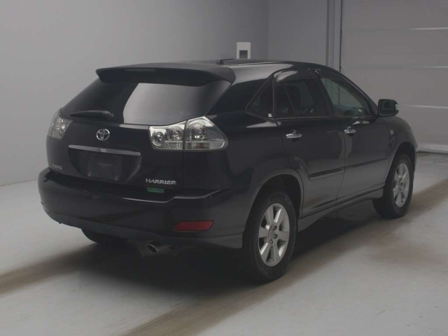 TOYOTA HARRIER 2011
