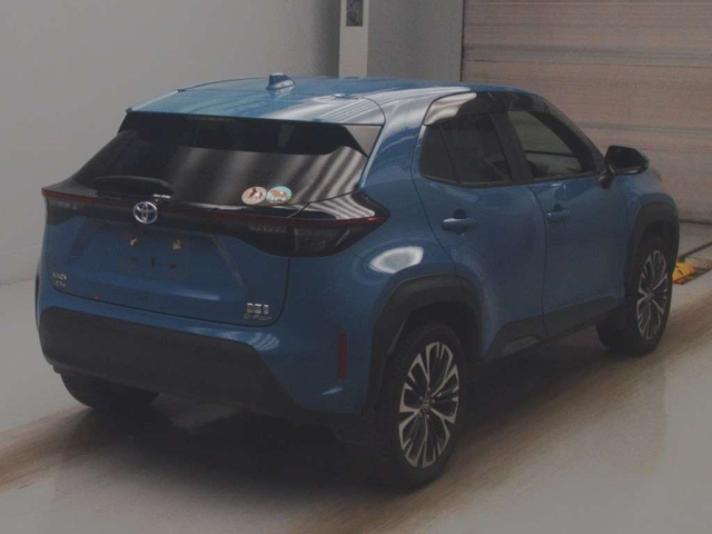 TOYOTA YARIS CROSS 2023