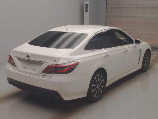 TOYOTA CROWN 2019