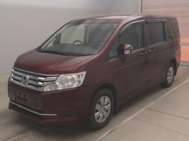HONDA STEP WAGON 2014