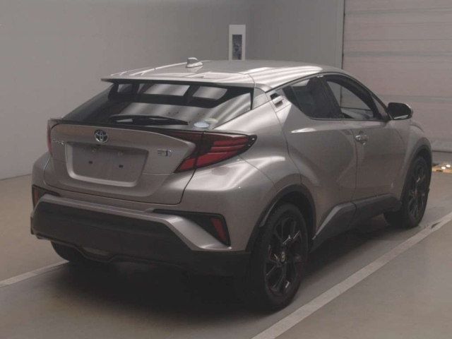 TOYOTA C-HR 2020
