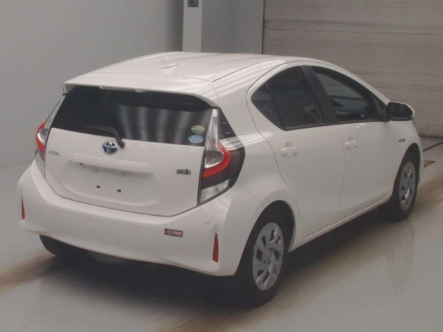 TOYOTA AQUA 2020