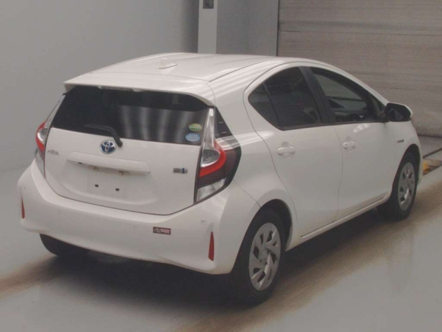 TOYOTA AQUA 2020