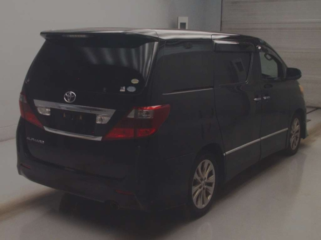 TOYOTA ALPHARD 2008