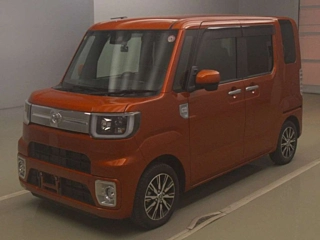 TOYOTA PIXIS MEGA 2020