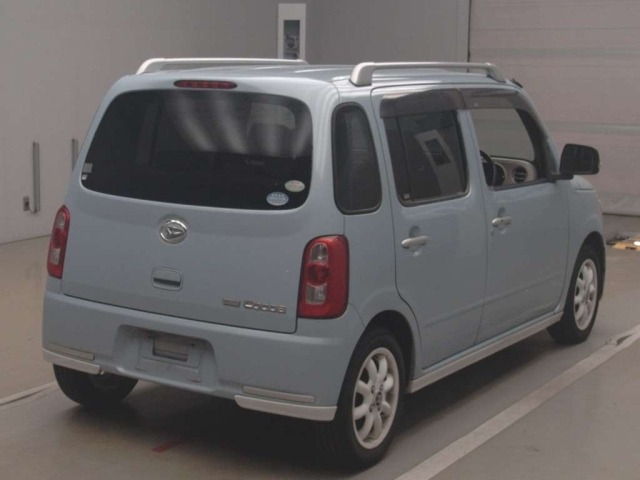 DAIHATSU MIRA 2010