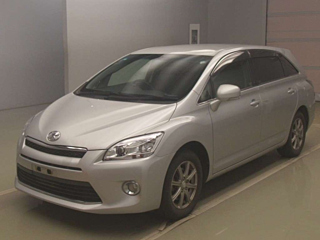 TOYOTA MARK X ZIO 2013