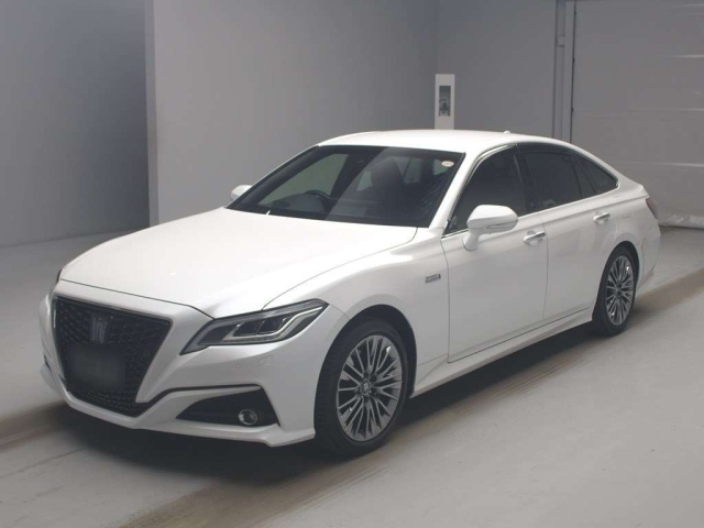 TOYOTA CROWN 2022