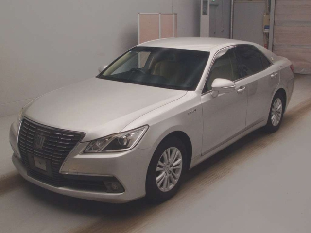 TOYOTA CROWN 2015
