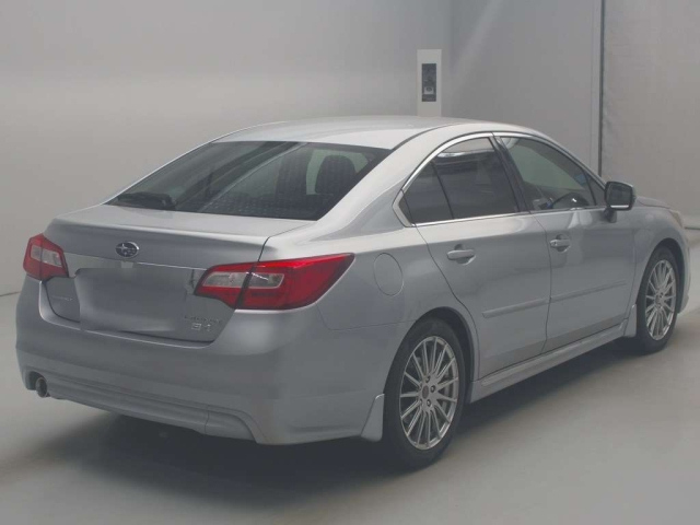 SUBARU LEGACY B4 2015