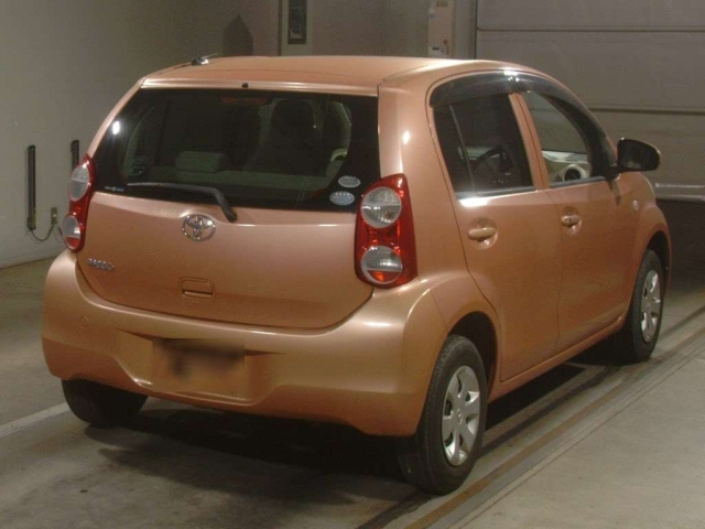 TOYOTA PASSO 2010