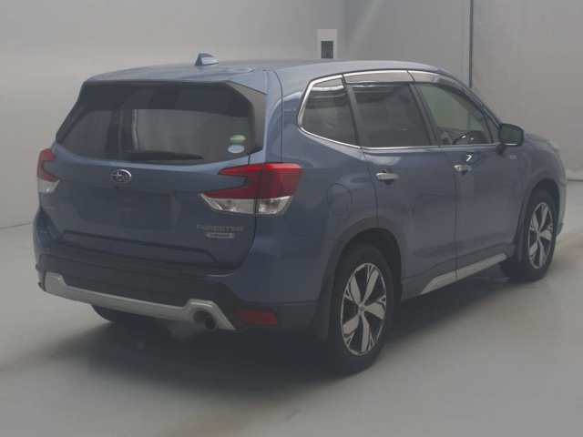 SUBARU FORESTER 2019