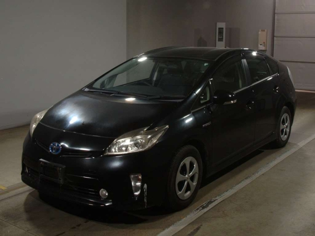 TOYOTA PRIUS 2015