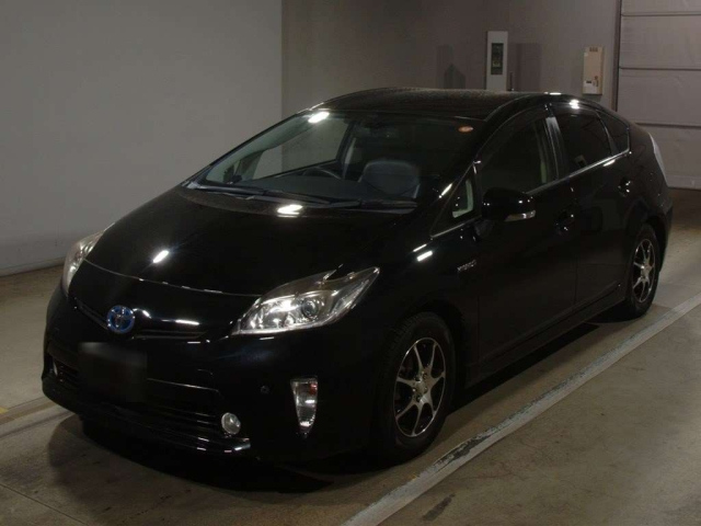 TOYOTA PRIUS 2014