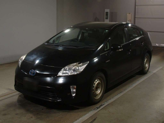 TOYOTA PRIUS 2015