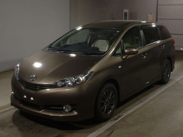 TOYOTA WISH 2009