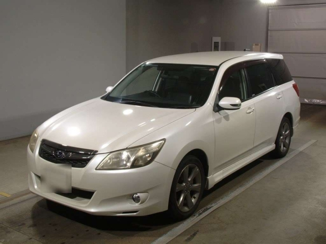 SUBARU EXIGA 2012