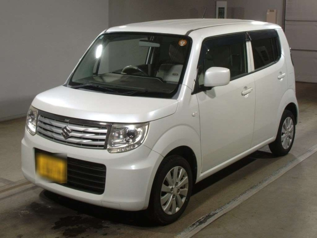 SUZUKI MRWAGON 2013