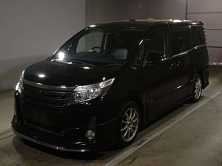 TOYOTA NOAH 2016