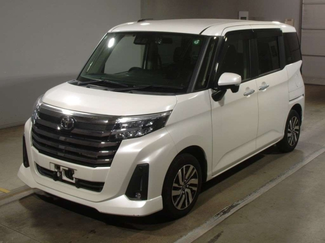 TOYOTA ROOMY 2021