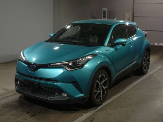 TOYOTA C-HR 2017