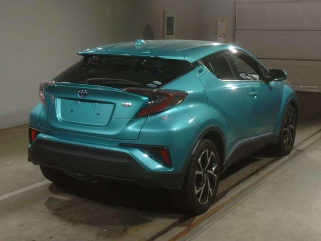 TOYOTA C-HR 2017