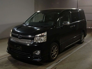 TOYOTA VOXY 2012