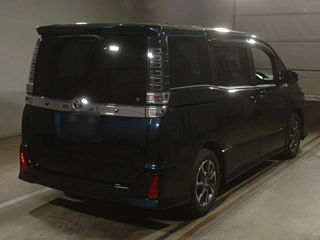 TOYOTA VOXY 2020