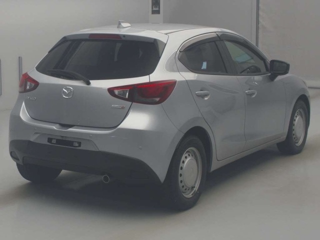 MAZDA DEMIO 2020