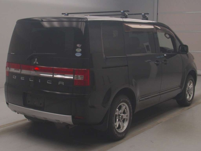 MITSUBISHI DELICA D5 2012