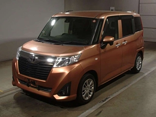TOYOTA ROOMY 2016