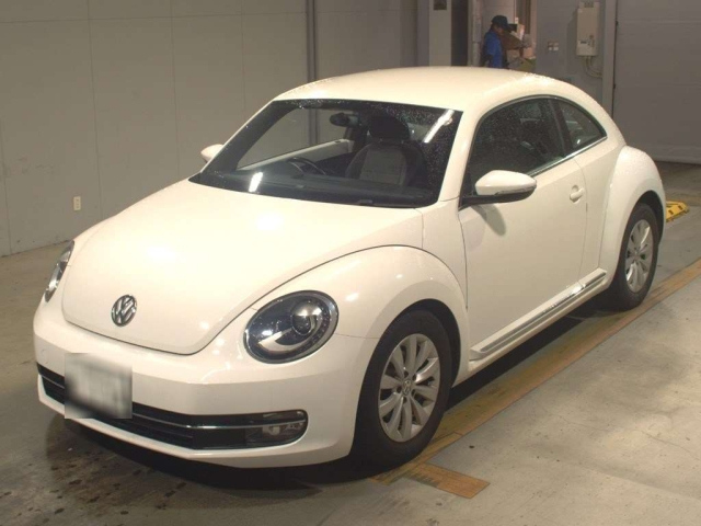 VOLKSWAGEN THE BEETLE 2013