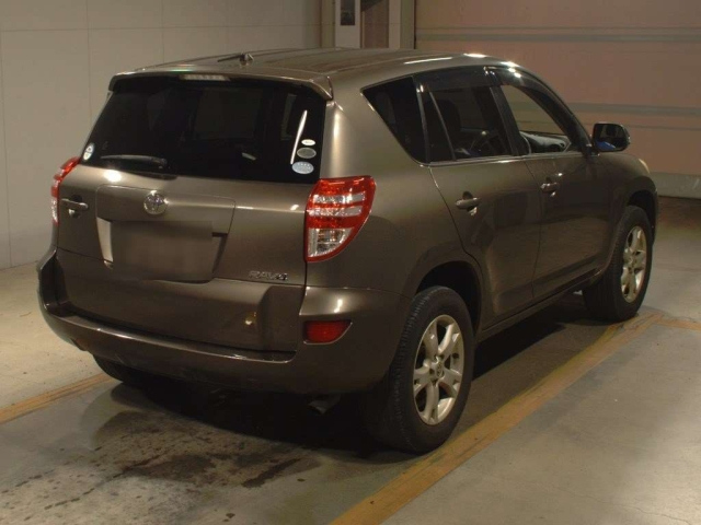 TOYOTA RAV4 2009
