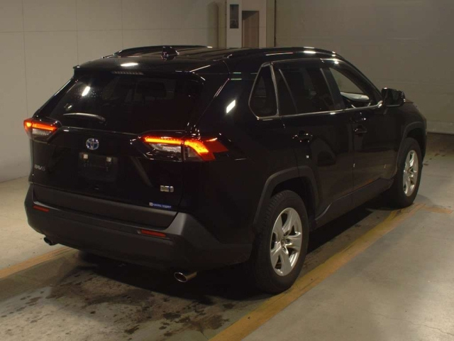 TOYOTA RAV4 2021