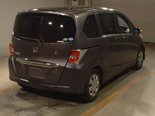 HONDA FREED 2016