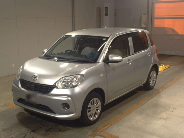 TOYOTA PASSO 2018