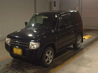 MITSUBISHI PAJERO MINI 2010