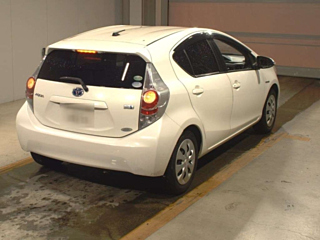 TOYOTA AQUA 2014