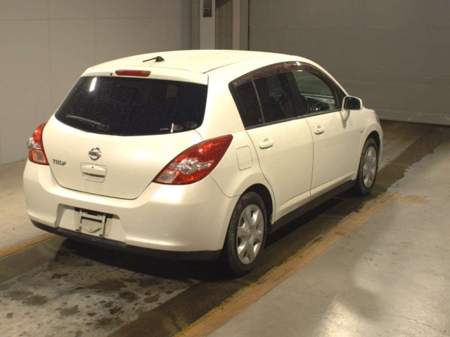 NISSAN TIIDA 2008