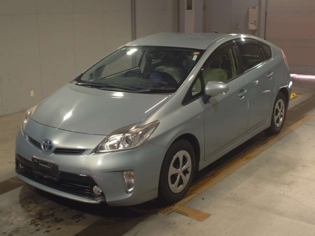 TOYOTA PRIUS 2012