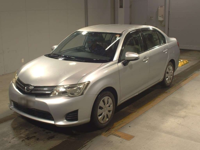 TOYOTA COROLLA AXIO 2013